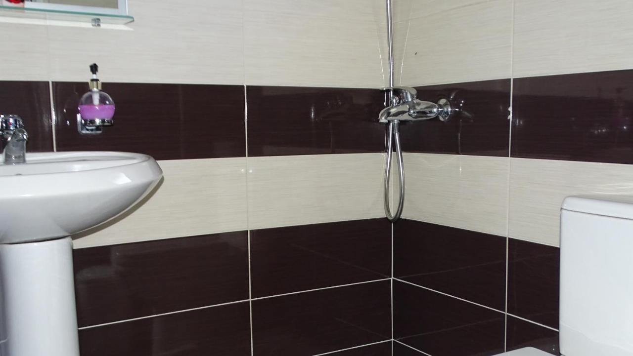 Hotel Ardiani 사밀 외부 사진