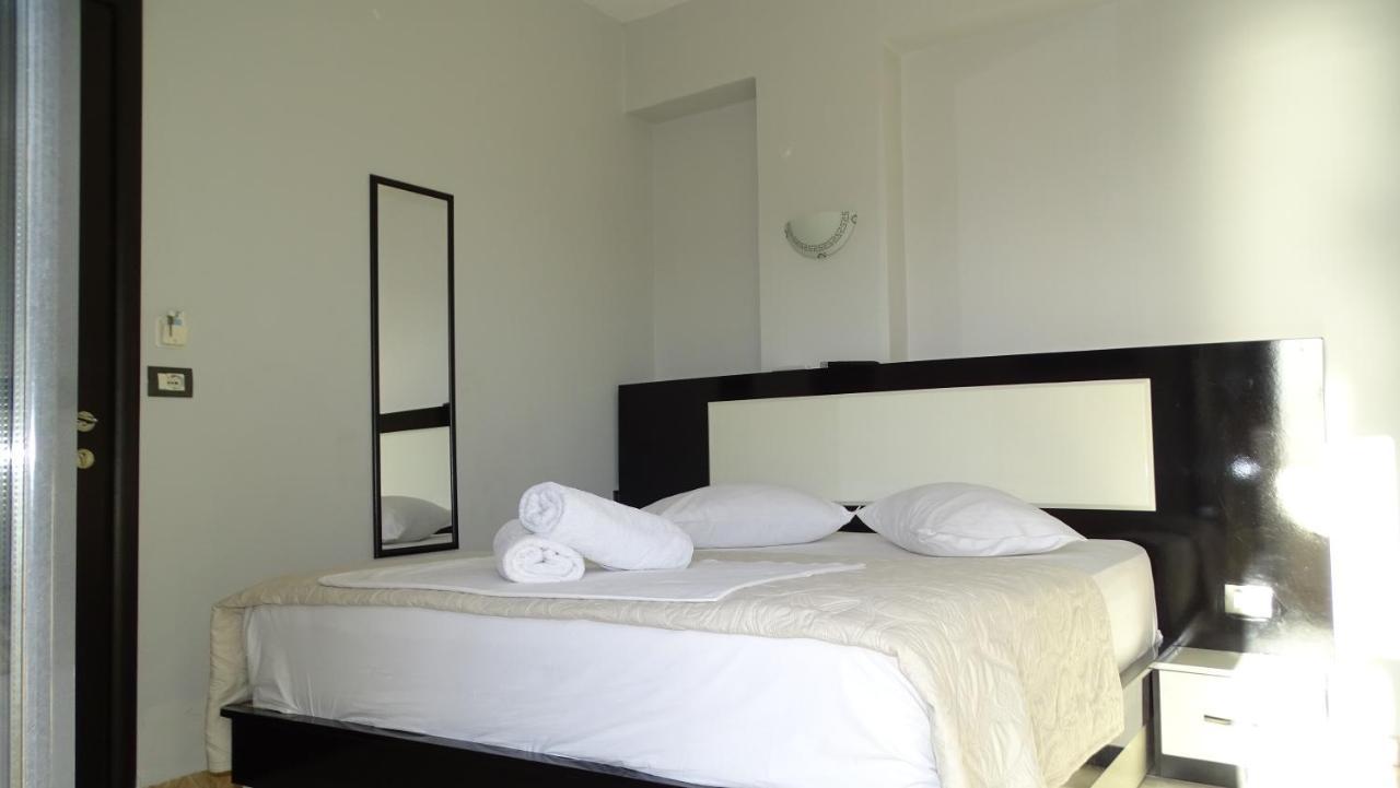Hotel Ardiani 사밀 외부 사진